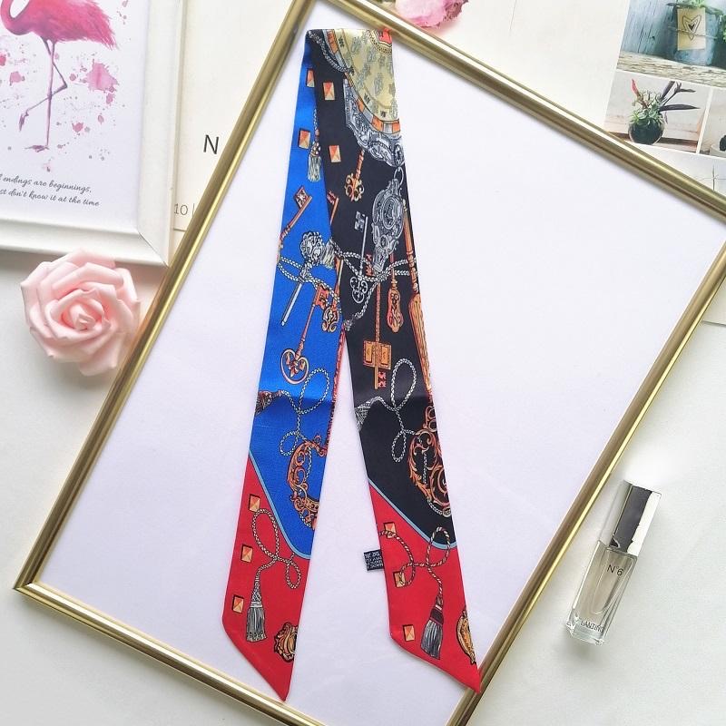 Écharpe imprimée quatre saison - Women Accessories In Wholesale avis et prix